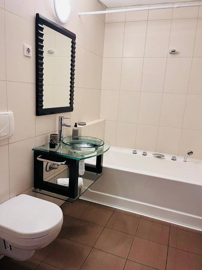 Eclipse Apartment Free Parking Cluj-Napoca Luaran gambar